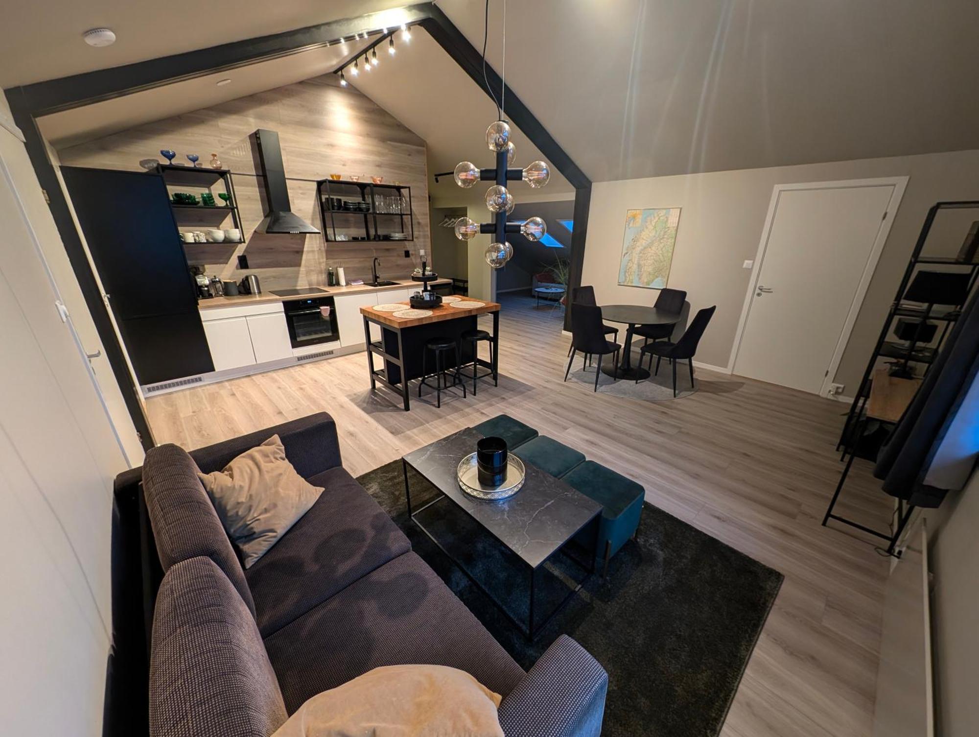 Reine City Apartment Exterior photo